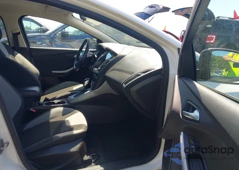 2012 Ford Focus Se из США, поврежденный, VIN 1FAHP3K24CL477442